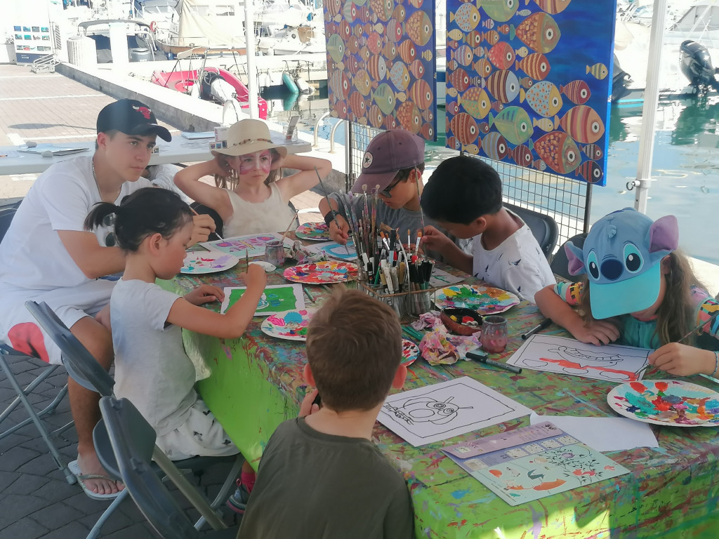 Nika : cours de peinture gratuits pour enfants