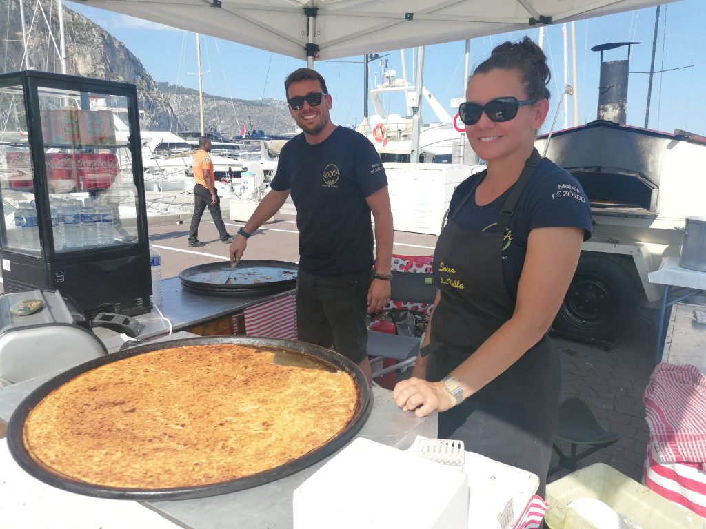 Socca la bella (la Maison de Zordo) et leur savoureuse socca!